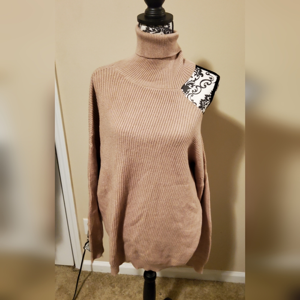 Perfectly Priscilla Cut Out Shoulder Mocha Sweater Size Large